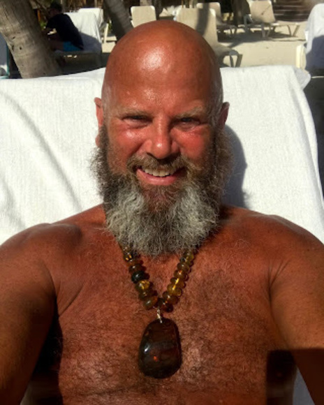 Meet your Posher, Richard - Picture 1 of 1